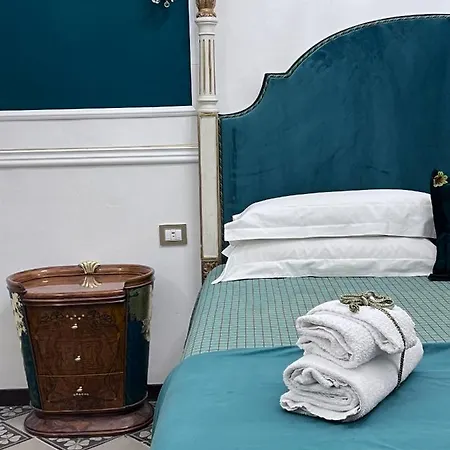 Palazzo Caldarulo Holiday home