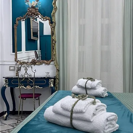 Palazzo Caldarulo * بولينيانو آ ماري