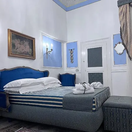 Palazzo Caldarulo *